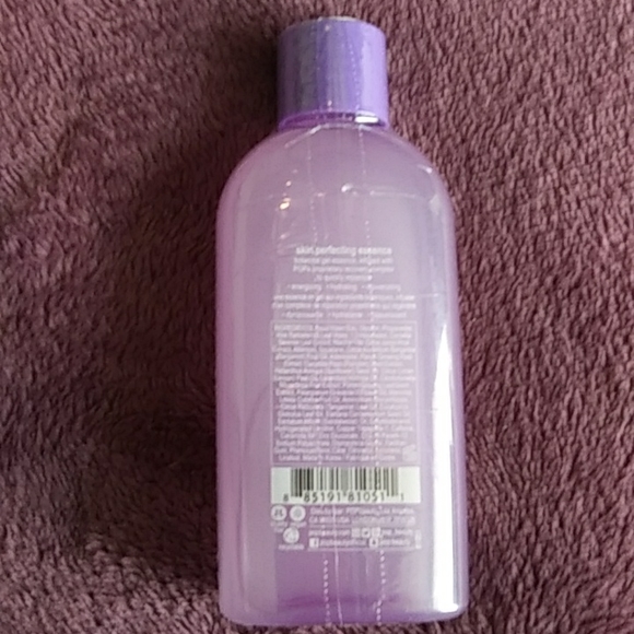 Makeup & Beauty Bundle - Picture 4 of 9